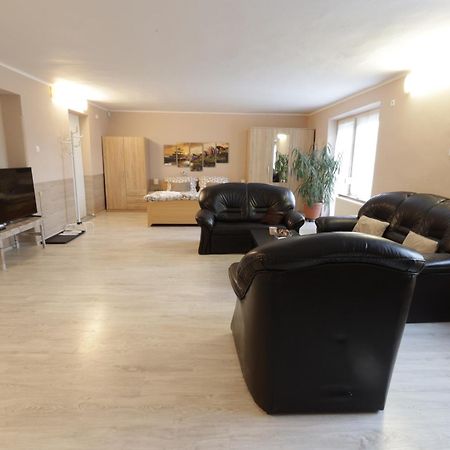 Stardust Apartman Печ Экстерьер фото
