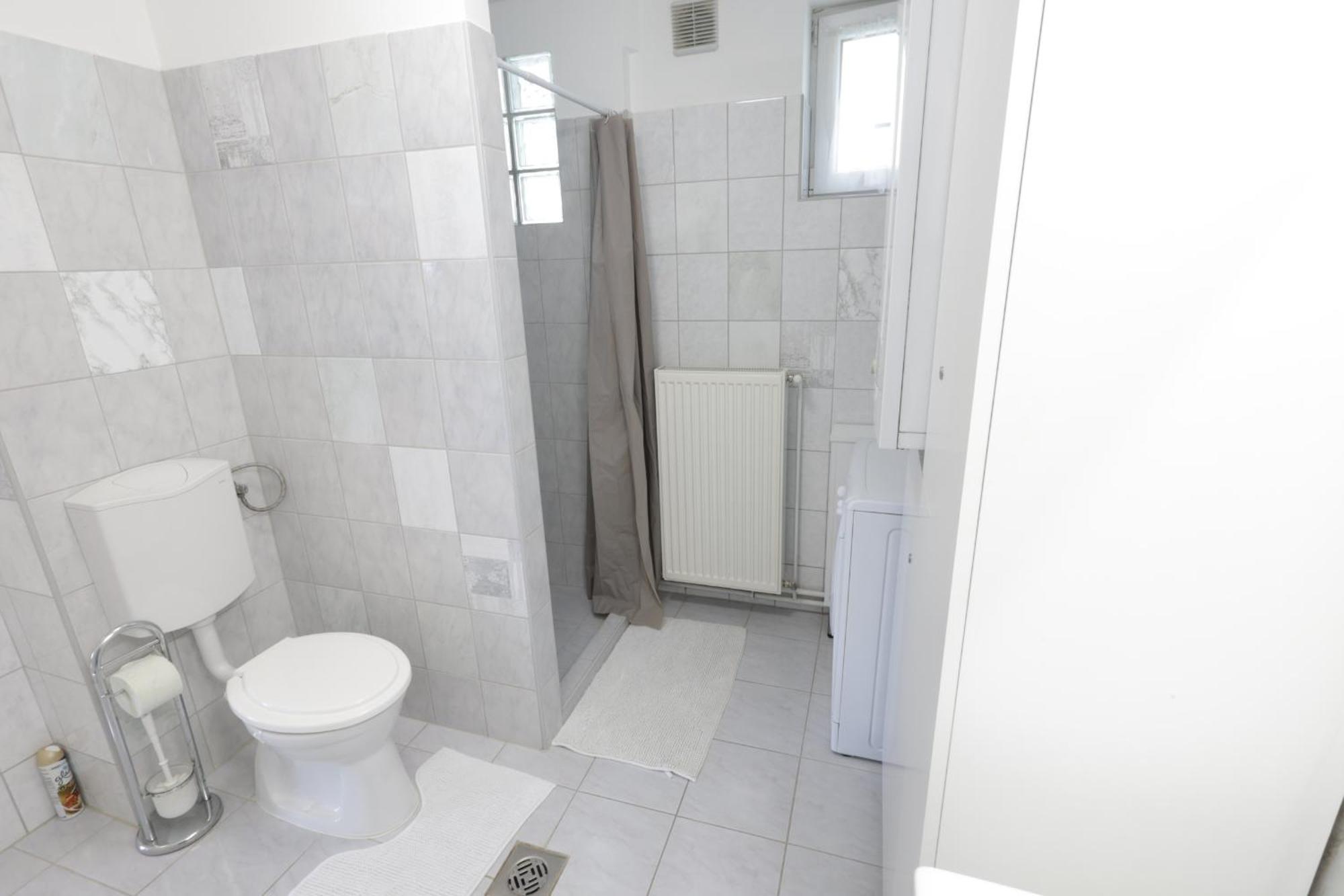 Stardust Apartman Печ Экстерьер фото