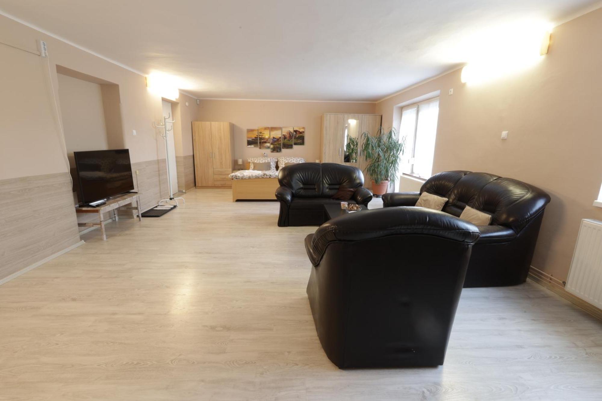 Stardust Apartman Печ Экстерьер фото